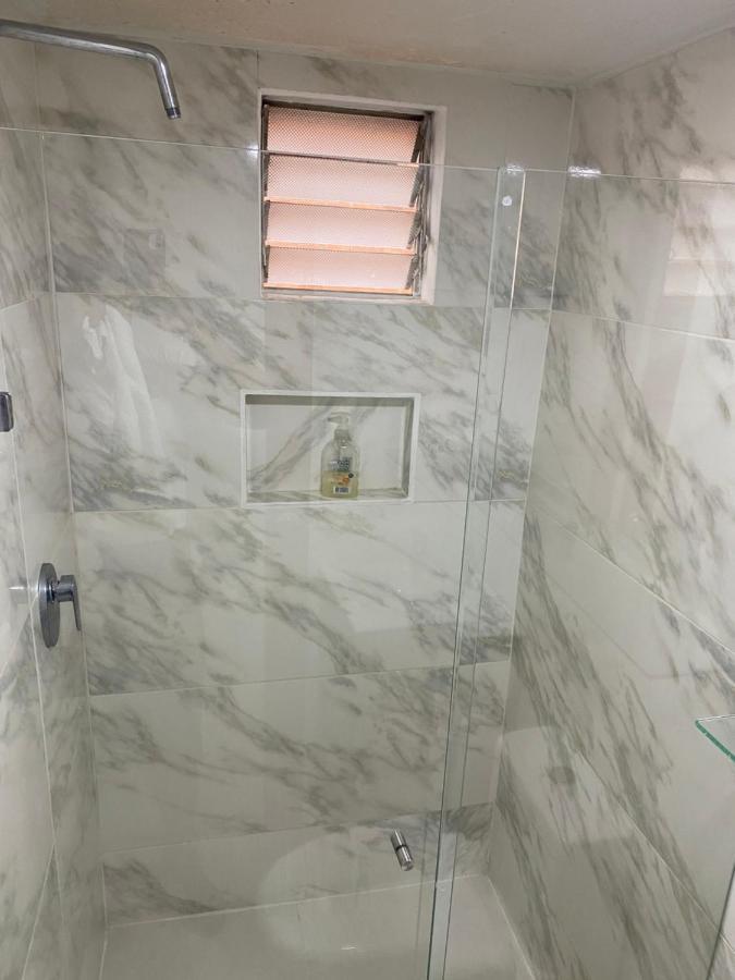 Apartamento De 130 Mts En Laureles Estadio Apartment *